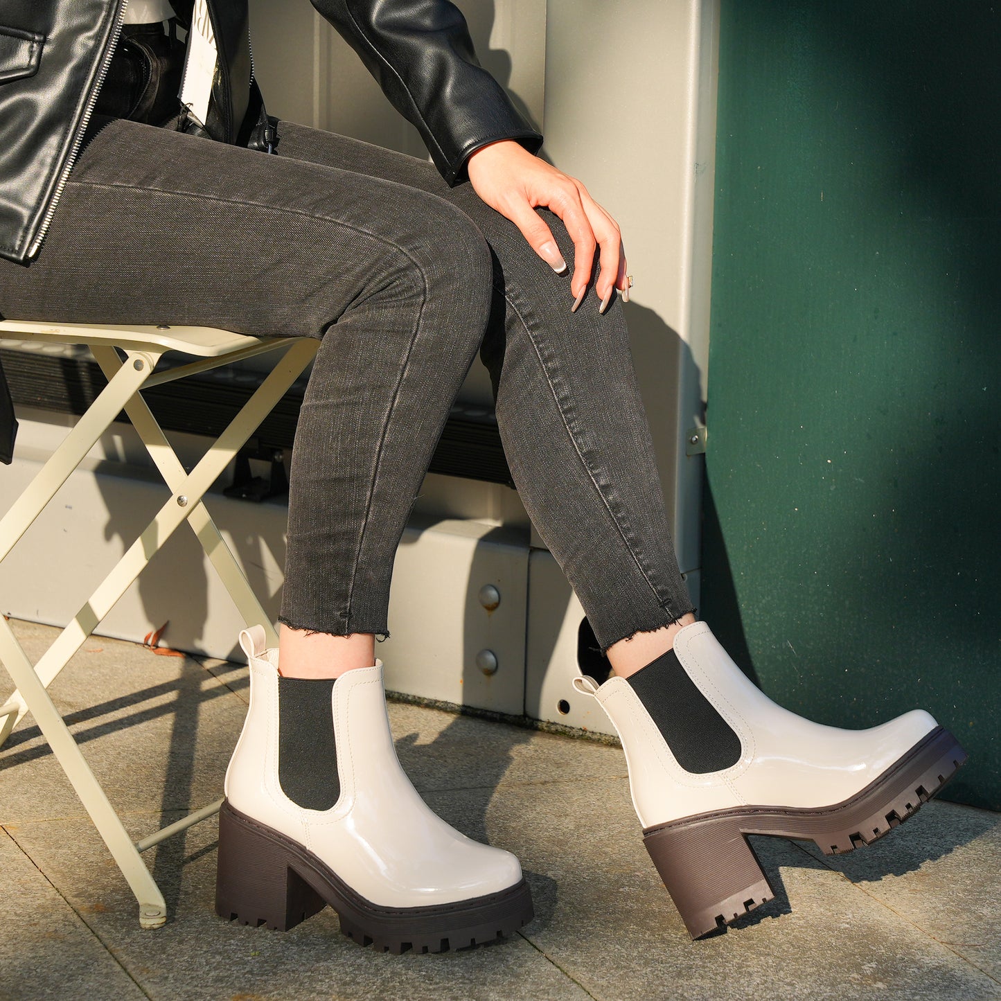 Women Fashion Chelsea Boots Platform Classic Ankle Booties